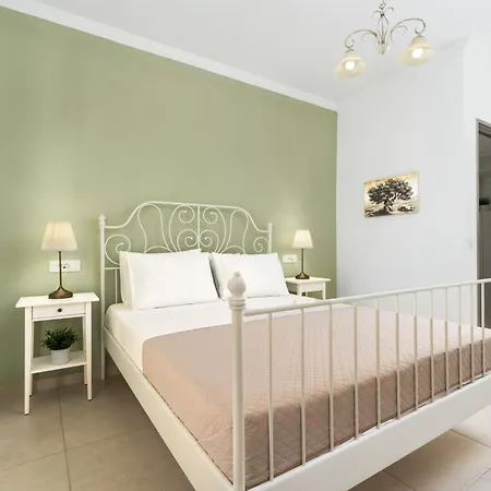 Patrinos 알리카나스